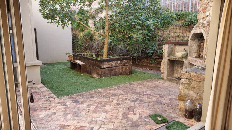 6 Bedroom Property for Sale in Merryhill Eastern Cape